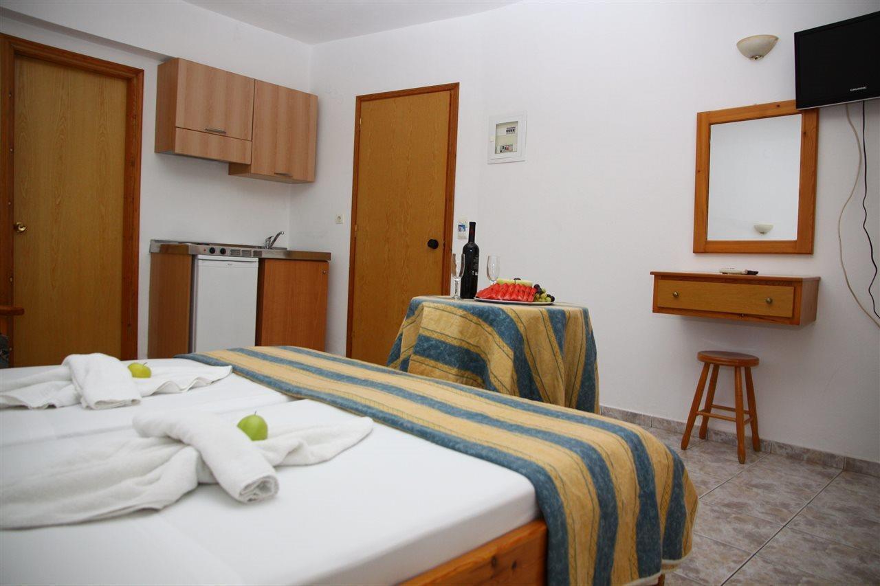 Metropol Sea Golden Bay Hotel Georgioupoli Buitenkant foto